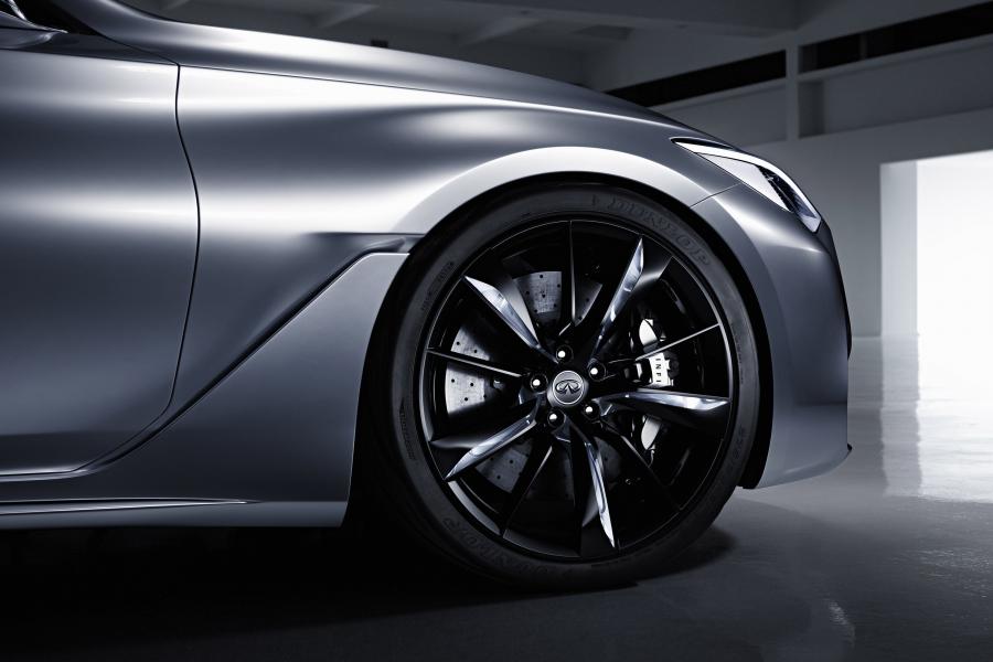  Infiniti Q60 Concept 2015 года  (фото 13 из 38)